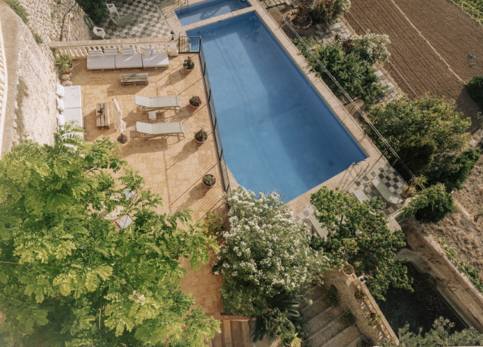Piscina del Hostal Sa Baronía Vistas desde la piscina de nuestro Hostal en Banyalbufar